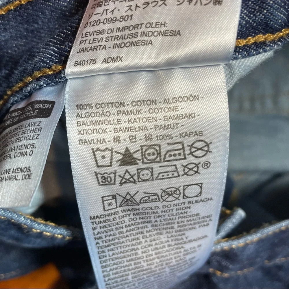 Levi’s 501 original button fly jeans